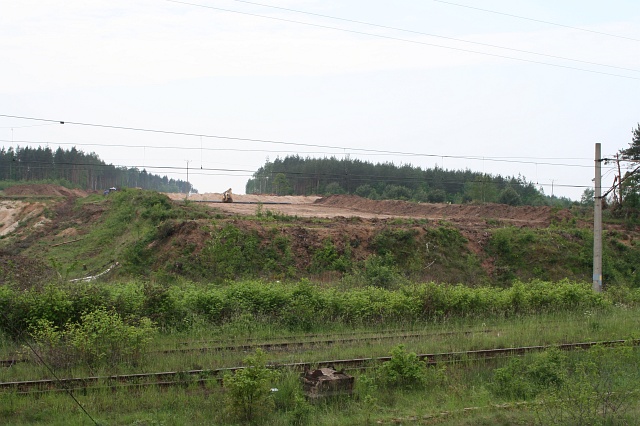Budowa autostrady A4 - stacja PKP Gieratw Wykroty; widok w kierunku Jdrzychowic