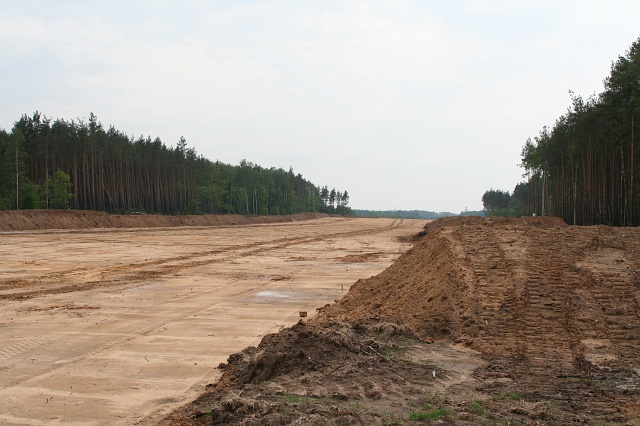 Budowa autostrady A4 - las na zachd od Czernej; widok w kierunku Jdrzychowic