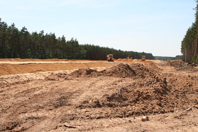 Budowa autostrady A4 - Godzieszw; widok w kierunku Jdrzychowic