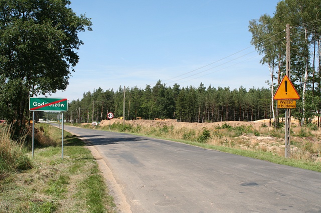 Budowa autostrady A4 - Godzieszw; widok w poprzek autostrady