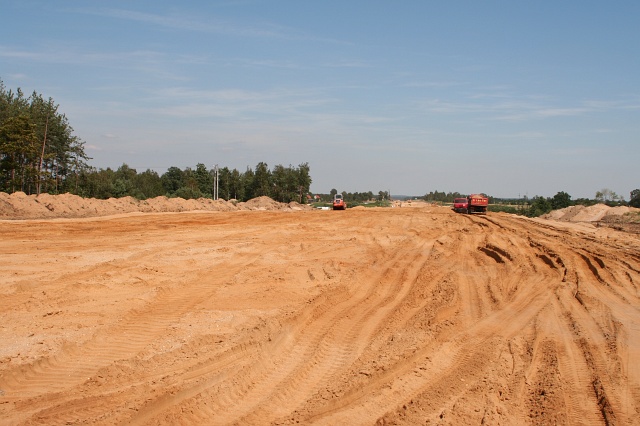 Budowa autostrady A4 - okolice Godzieszowa; widok w kierunku Bolesawca