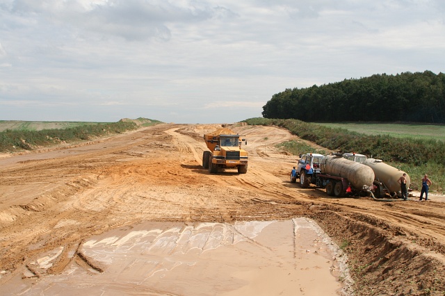 Budowa autostrady A4 - Przesieczany; widok w kierunku Bolesawca